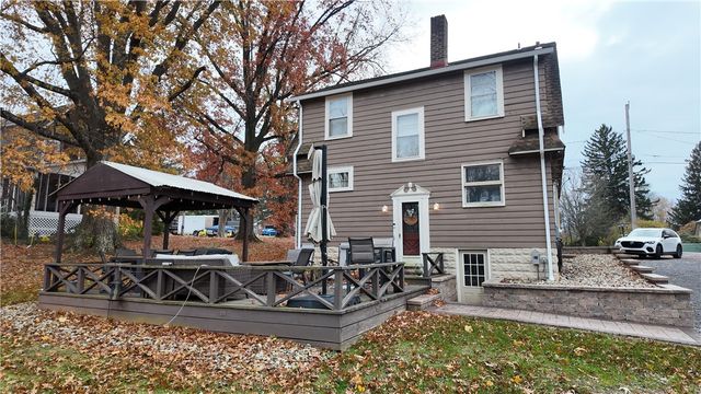 21 Orchard Way, Neshannock Twp, PA 16105