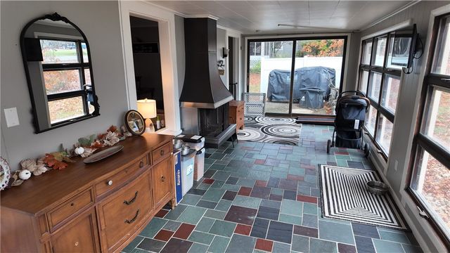 21 Orchard Way, Neshannock Twp, PA 16105