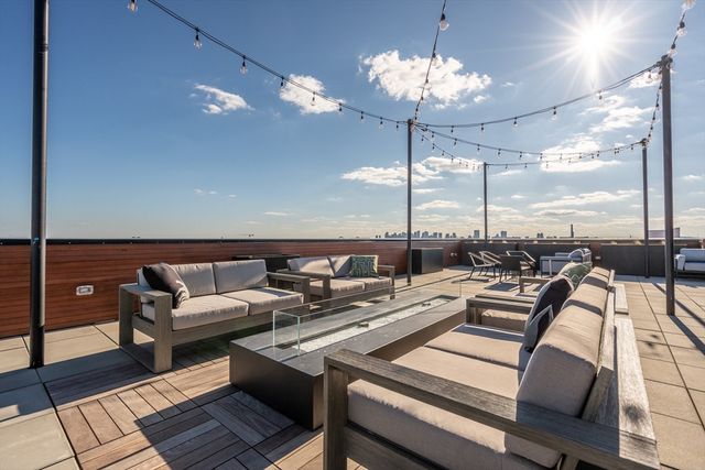 600 Broadway 205, Everett, MA 02149