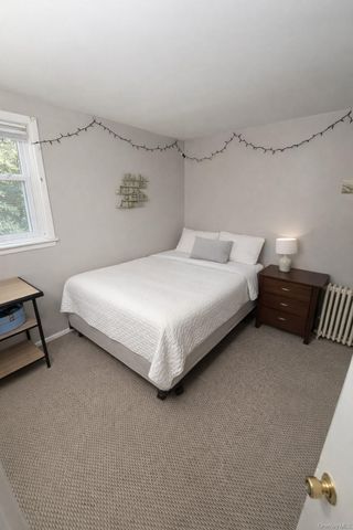 308 Kansas Street, Lindenhurst, NY 11757