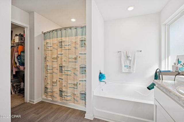 498 Albert Meadow Lane, Panama City, FL 32404