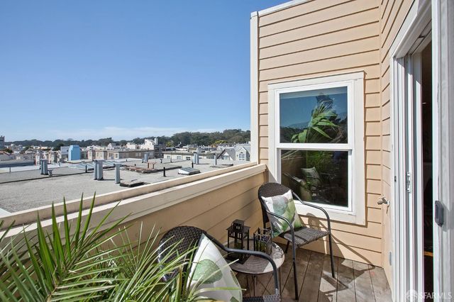 1517 Irving Street 3, San Francisco, CA 94122