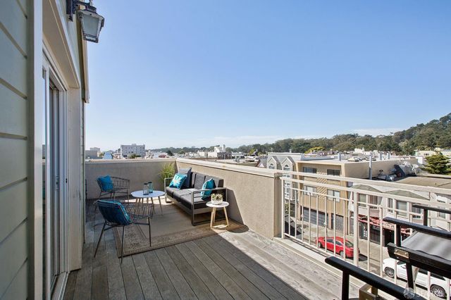 1517 Irving Street 3, San Francisco, CA 94122
