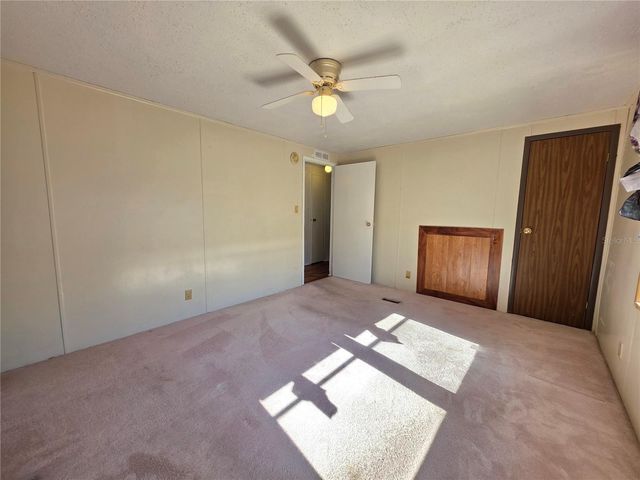 8027 EASTERN CIRCLE DRIVE, Brooksville, FL 34613