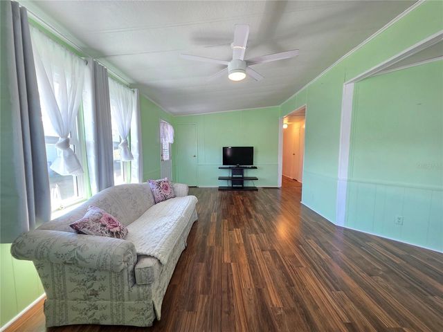 8027 EASTERN CIRCLE DRIVE, Brooksville, FL 34613
