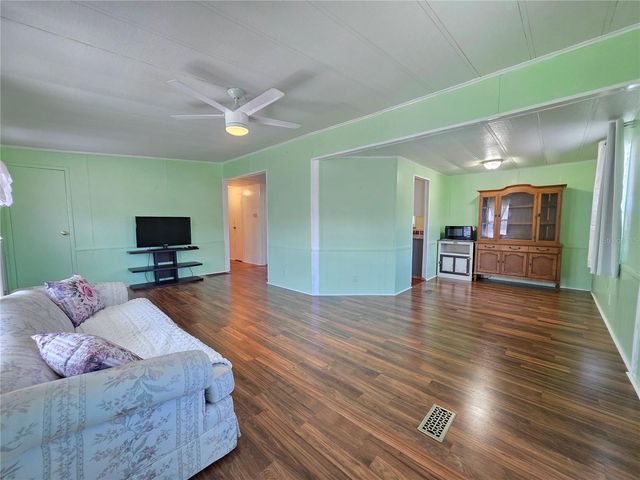 8027 EASTERN CIRCLE DRIVE, Brooksville, FL 34613