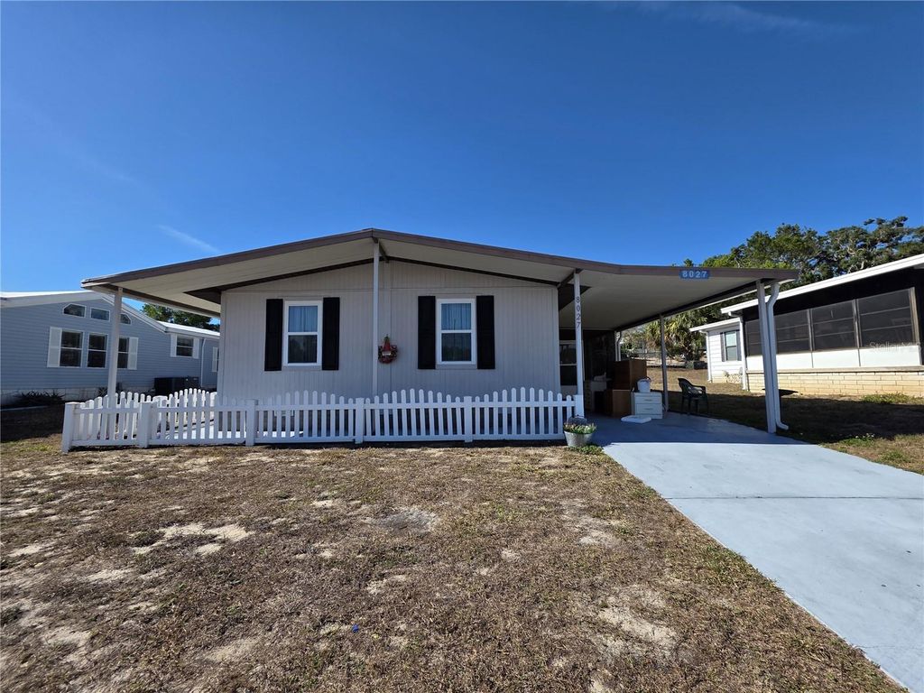 8027 EASTERN CIRCLE DRIVE, Brooksville, FL 34613