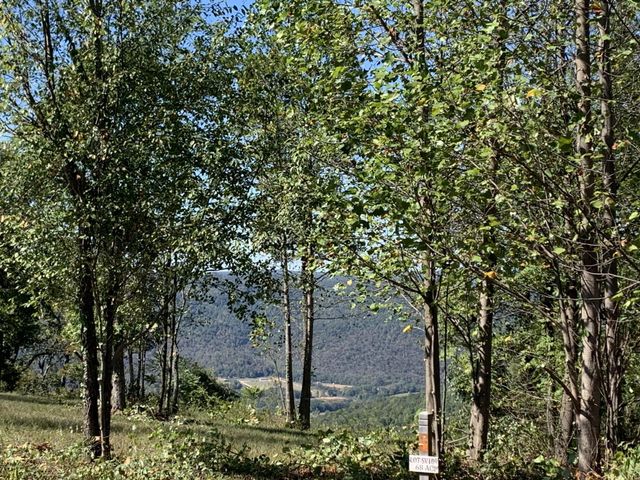 755 Sunset Circle, Jasper, TN 37347