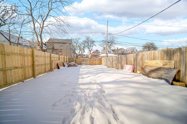 7346 S Peoria Street, Chicago, IL 60621