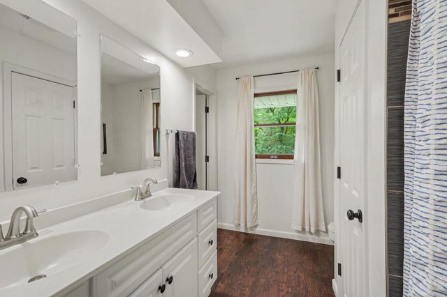 14680 University Avenue NW, Andover, MN 55304