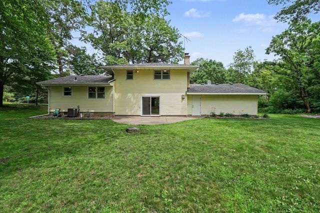 14680 University Avenue NW, Andover, MN 55304