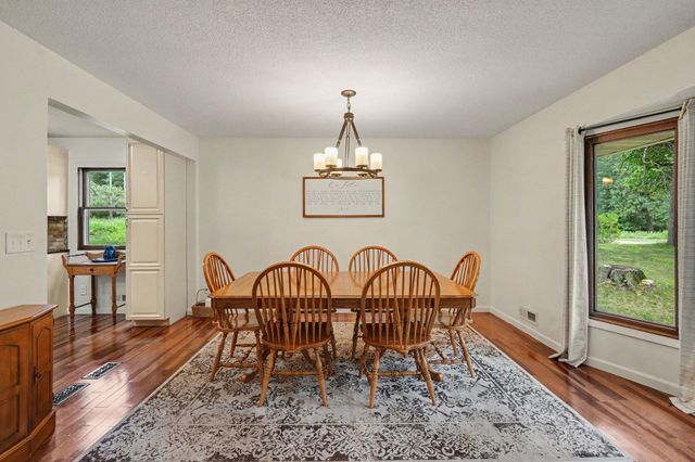 14680 University Avenue NW, Andover, MN 55304