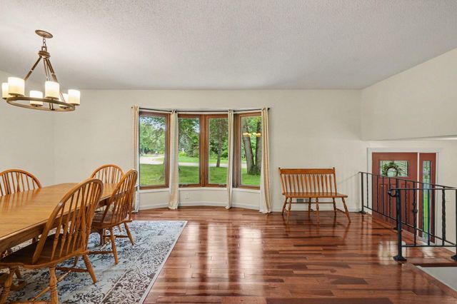 14680 University Avenue NW, Andover, MN 55304