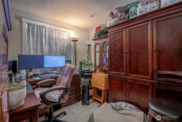 14527 24th Avenue E, Tacoma, WA 98445