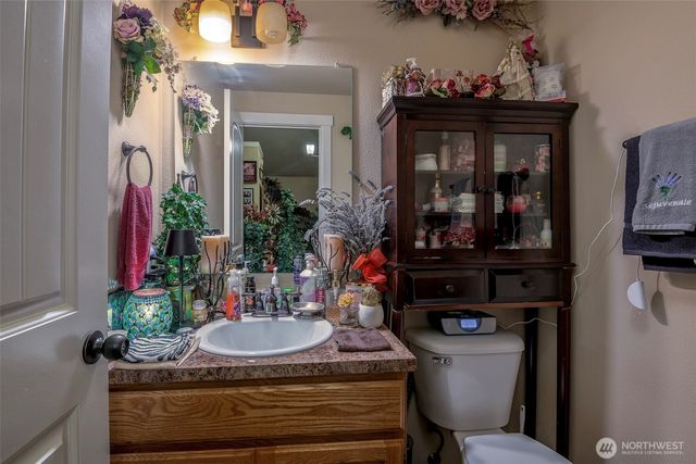 14527 24th Avenue E, Tacoma, WA 98445