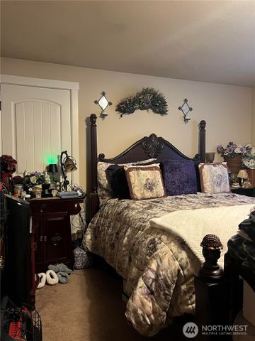 14527 24th Avenue E, Tacoma, WA 98445