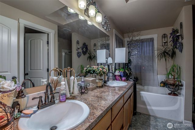 14527 24th Avenue E, Tacoma, WA 98445