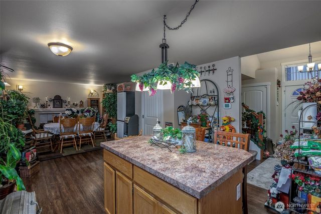 14527 24th Avenue E, Tacoma, WA 98445