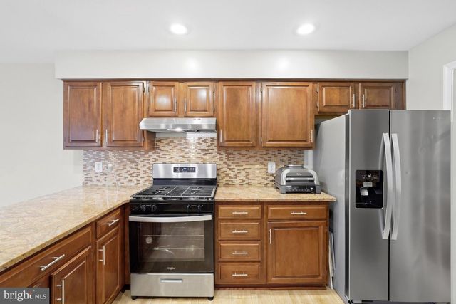 3968 CLARES CT, Fairfax, VA 22033