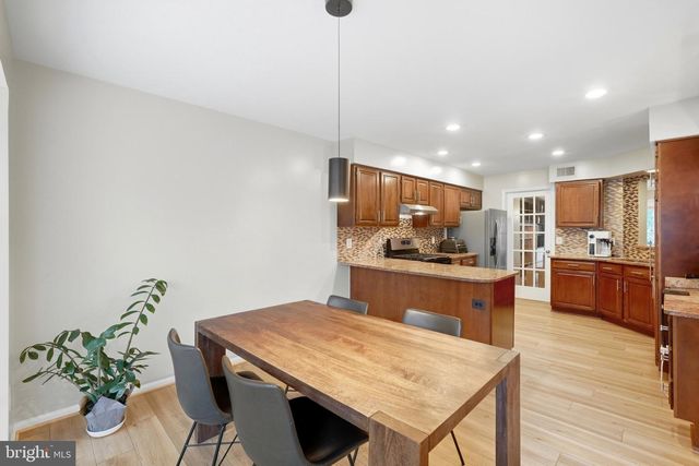 3968 CLARES CT, Fairfax, VA 22033