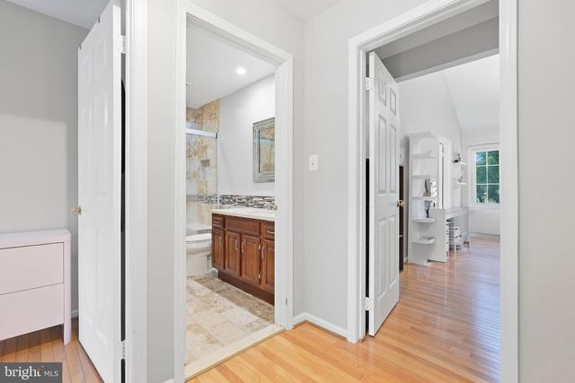 3968 CLARES CT, Fairfax, VA 22033