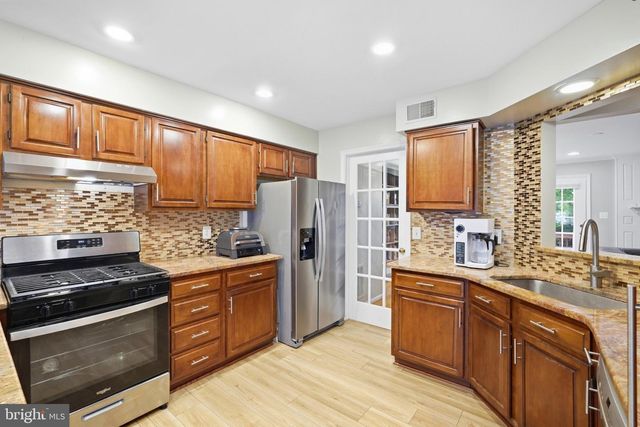 3968 CLARES CT, Fairfax, VA 22033