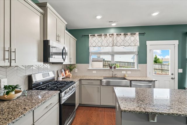 209 Sable Ln, Spring Hill, TN 37174