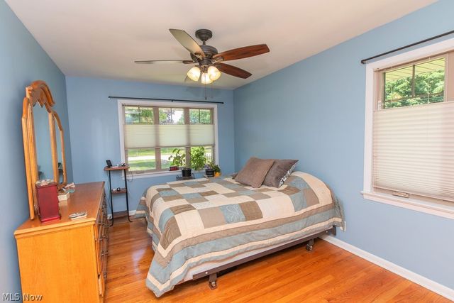 7165 Glencairn Drive, Parma, OH 44134