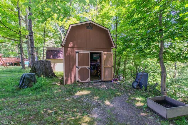 7165 Glencairn Drive, Parma, OH 44134