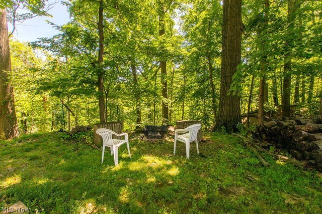 7165 Glencairn Drive, Parma, OH 44134