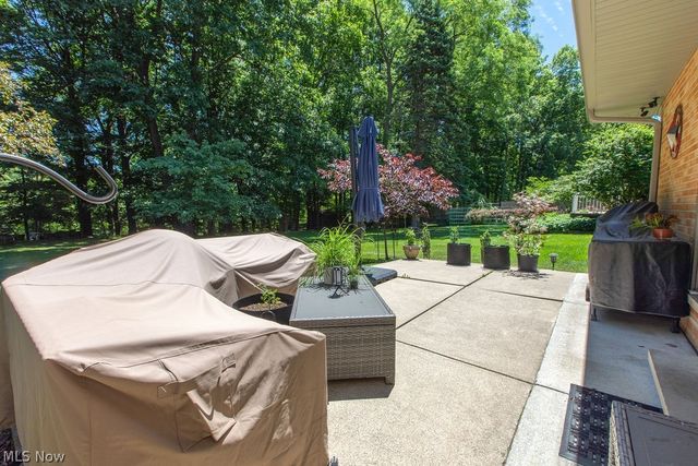 7165 Glencairn Drive, Parma, OH 44134