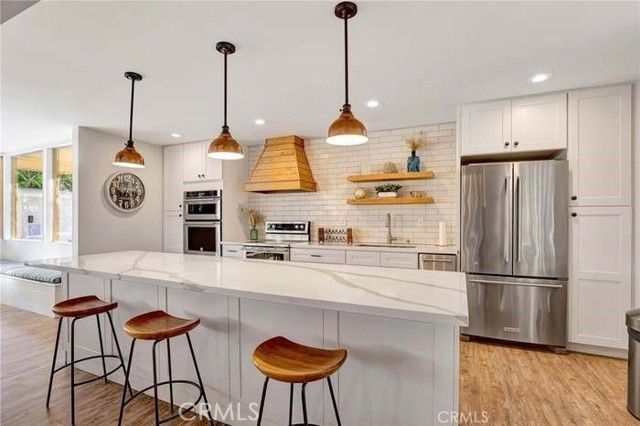 19742 Oceanaire Circle, Huntington Beach, CA 92648