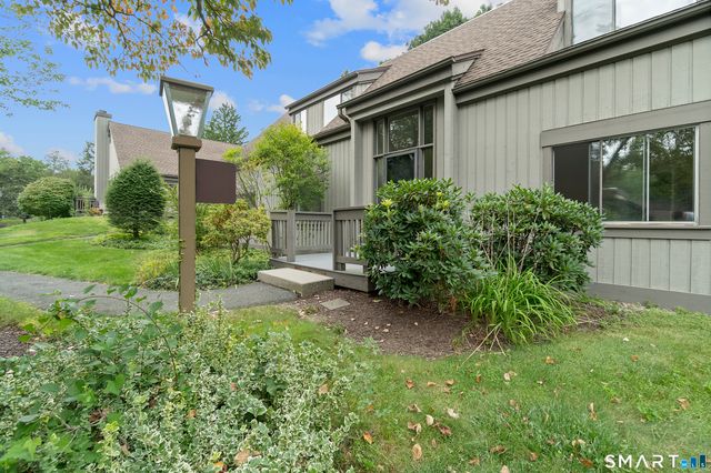 469 Heritage Village A, Southbury, CT 06488
