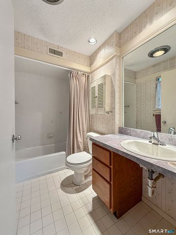 469 Heritage Village A, Southbury, CT 06488
