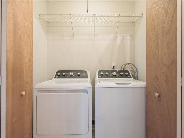 1109 Grubbs Street, Center Point, IA 52213