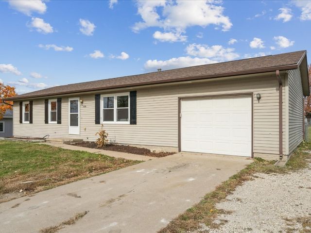 1109 Grubbs Street, Center Point, IA 52213