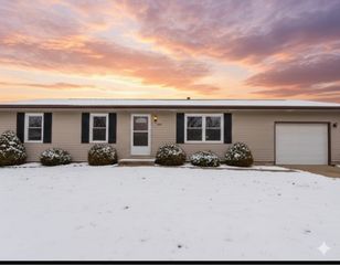 1109 Grubbs Street, Center Point, IA 52213