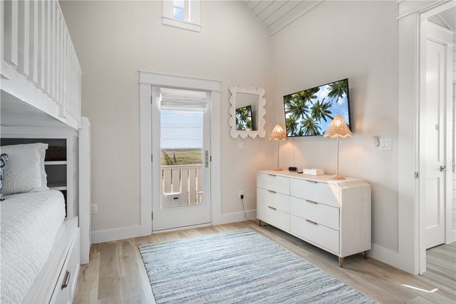 210 Escape 3C St, Port Aransas, TX 78373
