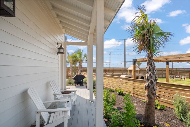 210 Escape 3C St, Port Aransas, TX 78373
