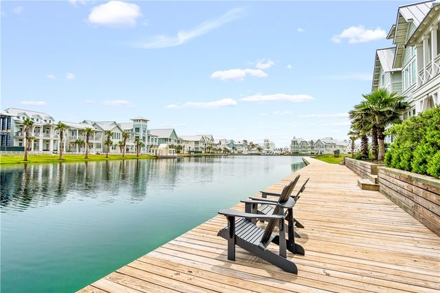 210 Escape 3C St, Port Aransas, TX 78373