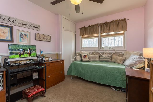 909 CRESTWOOD DR, Staunton, VA 24401