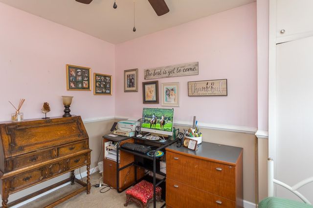 909 CRESTWOOD DR, Staunton, VA 24401