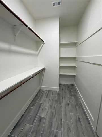 865 Dundee, Vidor, TX 77662