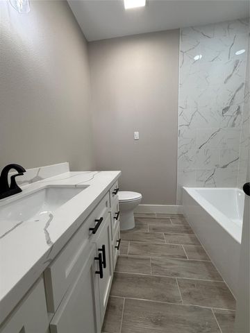 865 Dundee, Vidor, TX 77662