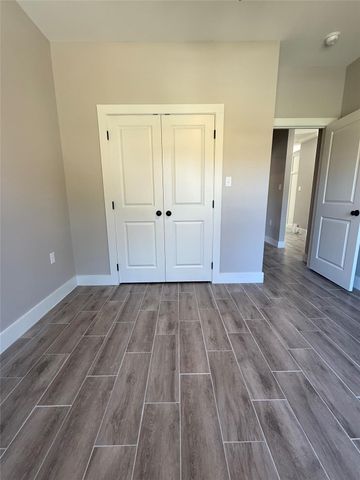 865 Dundee, Vidor, TX 77662