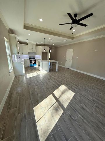 865 Dundee, Vidor, TX 77662