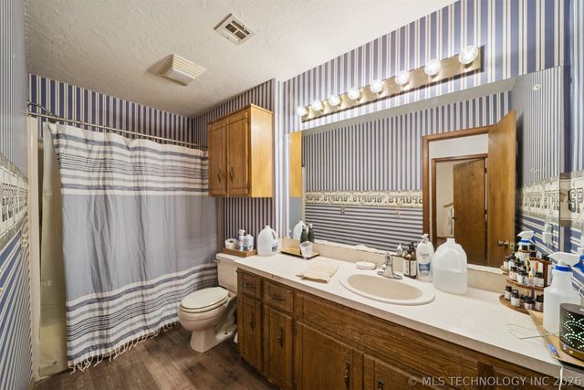 16714 S 241st East Avenue, Coweta, OK 74429