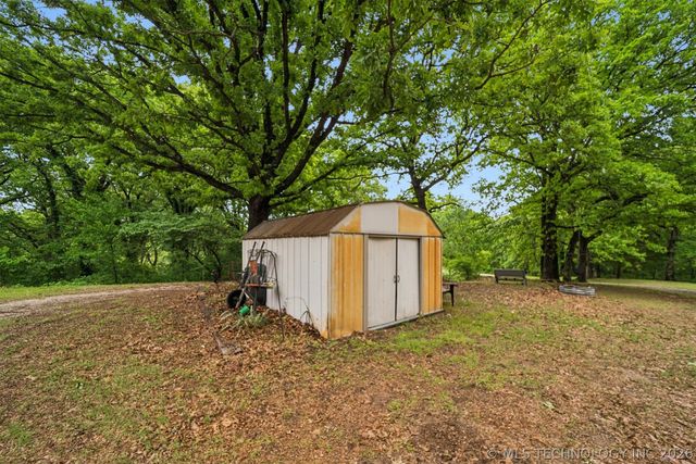 16714 S 241st East Avenue, Coweta, OK 74429