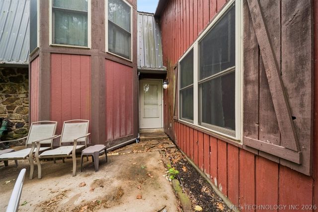16714 S 241st East Avenue, Coweta, OK 74429