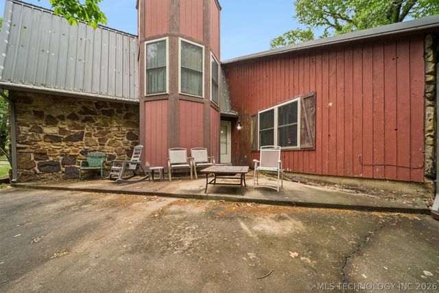 16714 S 241st East Avenue, Coweta, OK 74429
